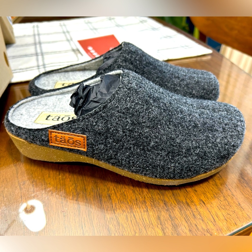 TAOS WOMEN'S WOOLLERY CHARCOAL 5-5.5